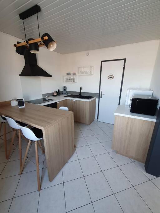 Appartamento Logis Des Bouchons Morteau Esterno foto