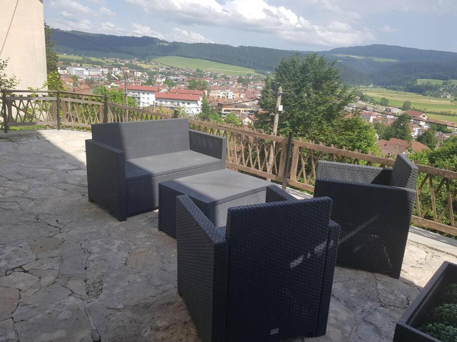 Appartamento Logis Des Bouchons Morteau Esterno foto